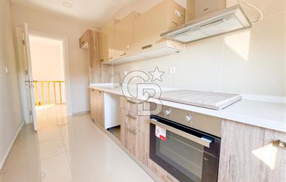 BAGDAT CADDESİNE YAKIN SUADİYEDE DUBLEKS DAİRE