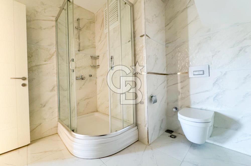 BAGDAT CADDESİNE YAKIN SUADİYEDE DUBLEKS DAİRE