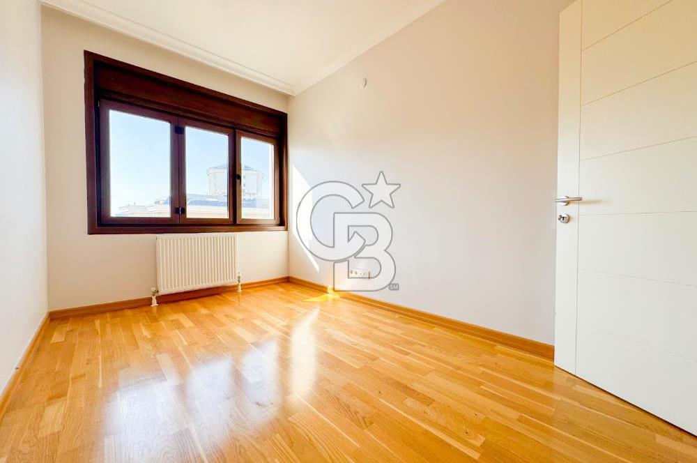 BAGDAT CADDESİNE YAKIN SUADİYEDE DUBLEKS DAİRE