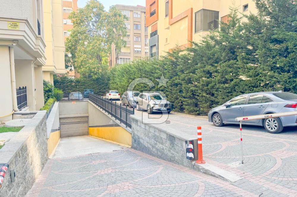 BAGDAT CADDESİNE YAKIN SUADİYEDE DUBLEKS DAİRE