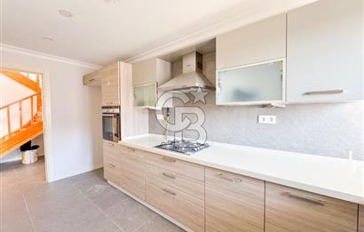 BAGDAT CADDESİNE YAKIN SUADİYEDE DUBLEKS DAİRE