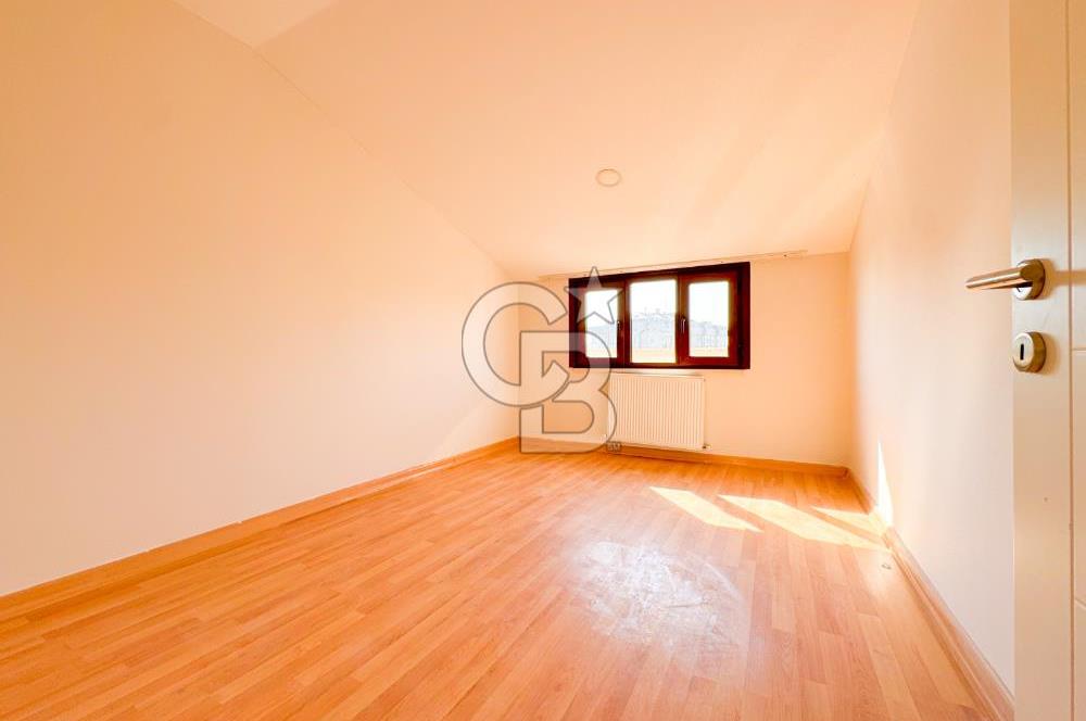 BAGDAT CADDESİNE YAKIN SUADİYEDE DUBLEKS DAİRE