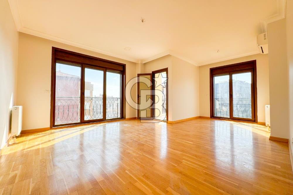 BAGDAT CADDESİNE YAKIN SUADİYEDE DUBLEKS DAİRE