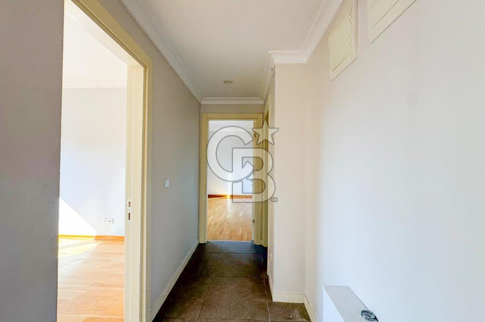 BAGDAT CADDESİNE YAKIN SUADİYEDE DUBLEKS DAİRE