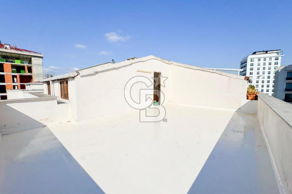 BAGDAT CADDESİNE YAKIN SUADİYEDE DUBLEKS DAİRE