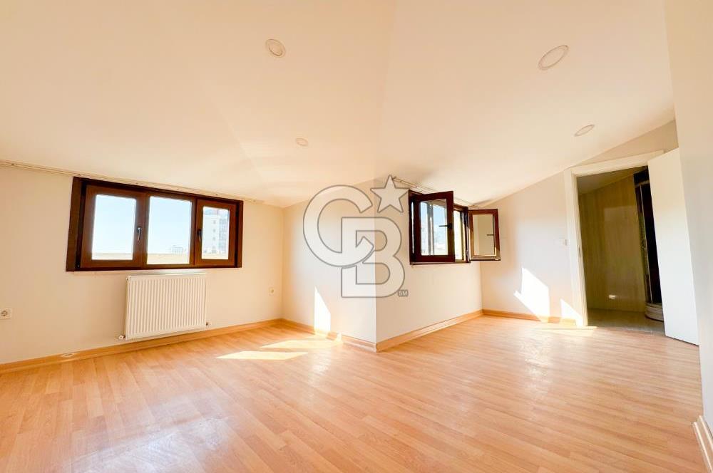 BAGDAT CADDESİNE YAKIN SUADİYEDE DUBLEKS DAİRE