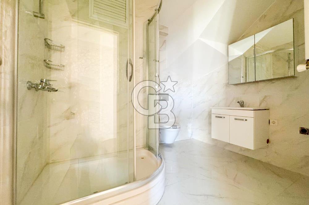 BAGDAT CADDESİNE YAKIN SUADİYEDE DUBLEKS DAİRE