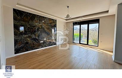 CB FARK'tan Denize 200 Metre Lüks Geniş Bahçeli Villa