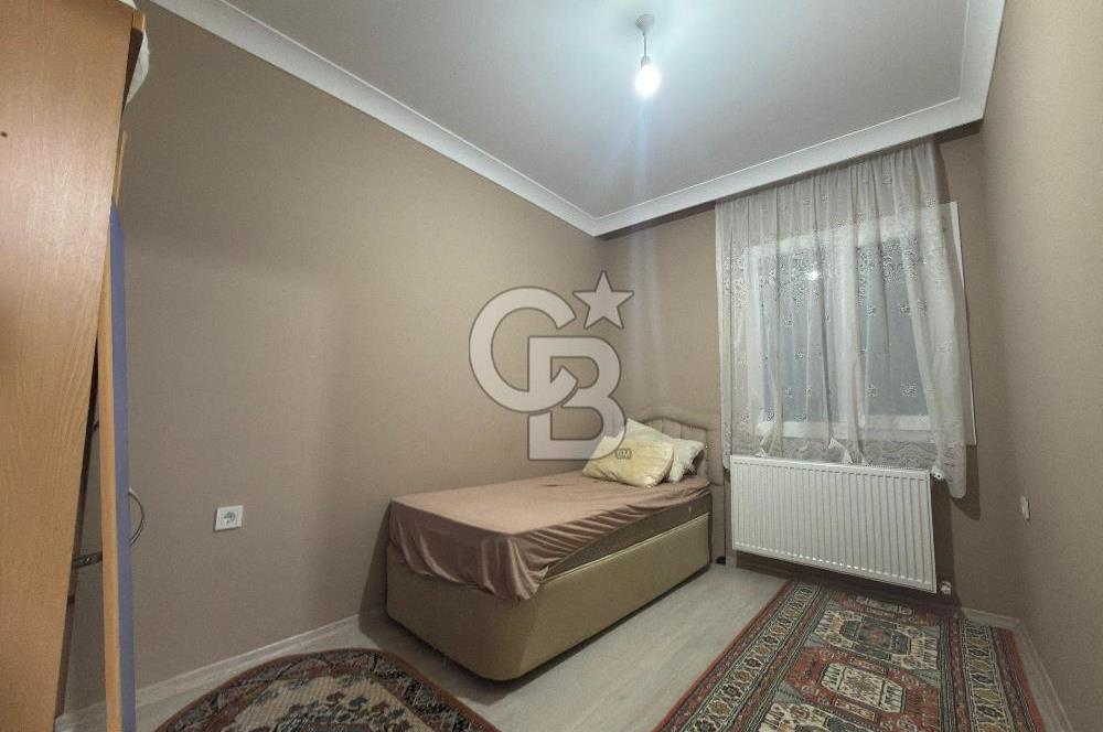  SEFERIHISAR TURABIYE MAHALLESINDE EŞYALI, DOGALGAZLI 2+1 KIRALIK DAIRE
