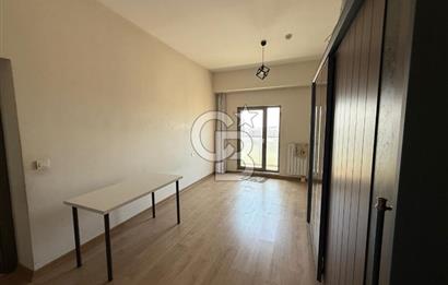 Deniz ve Şehir Manzaralı 23. Kat 2+1 Daire