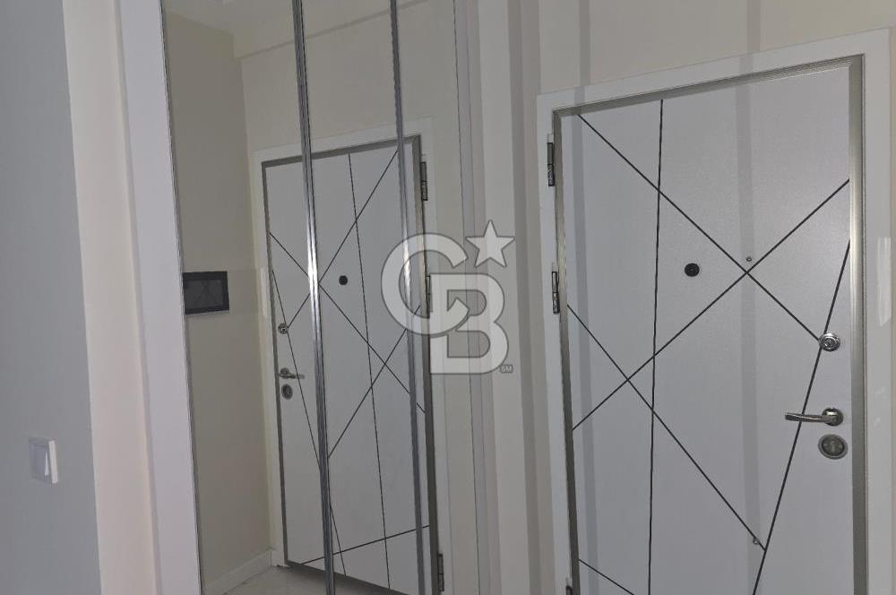Gaziemir Koçsalife Sitesinde BAHÇELİ 3+1 Satılık Daire