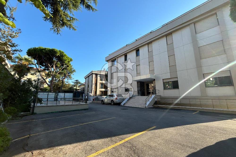 CADDEBOSTAN SAHİLDE FULL DENİZ MANZARALI 380m2 7+2 BAHÇE DUBLEKS