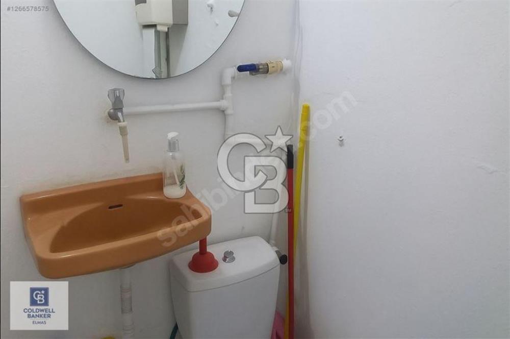 REŞAT NURİ SOKAKTA FIRSAT DÜKKAN