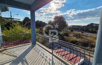 Kuşadası Rüya Villaları'nda Geniş Teraslı Satılık Villa!