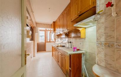 Bornova Büyük Park Yakını Satılık Boş 3 + 1 Daire