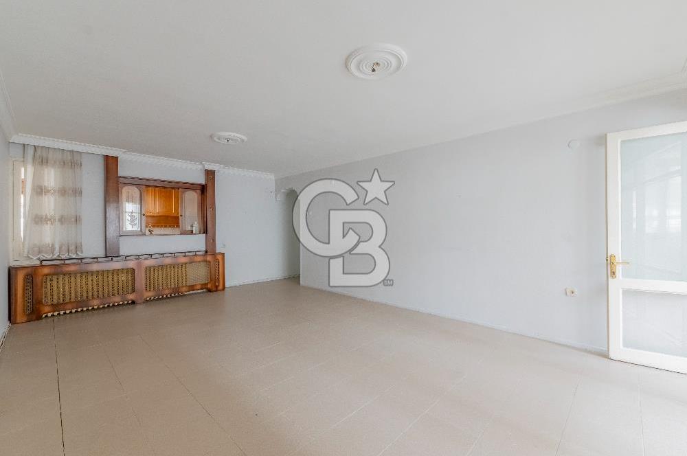 Bornova Büyük Park Yakını Satılık Boş 3 + 1 Daire