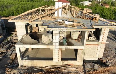 SAKARYA HENDEK'TE ORMAN İÇİNDE SATILIK MÜSTAKİL EVLER