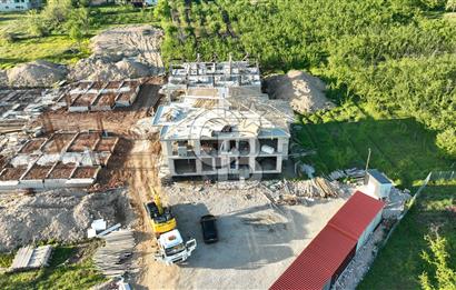 SAKARYA HENDEK'TE ORMAN İÇİNDE SATILIK MÜSTAKİL EVLER
