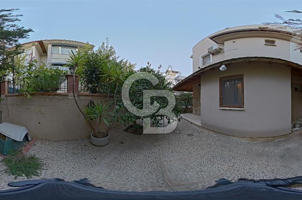 Kahramandere Bankacılar Sitesi Satılık 5+1 Bahçeli Villa