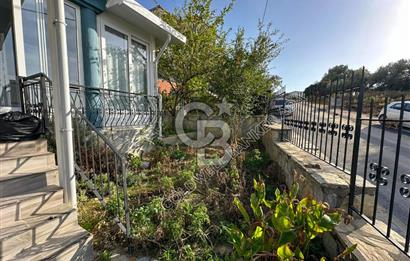 Kuşadası Rüya Villaları'nda Geniş Teraslı Satılık Villa!