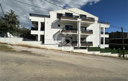 ALTINOLUK'TA DOĞAYLA İÇ İÇE MANZARALI SATILIK 4+1 BAHÇE DUBLEKSİ