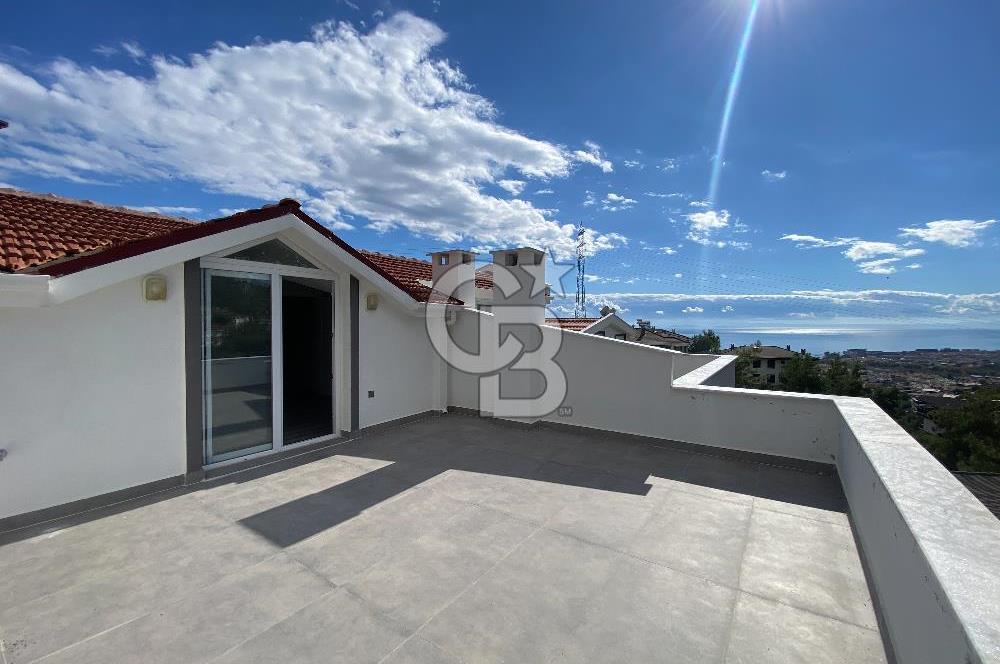 ALTINOLUK'TA DENİZ VE DOĞA MANZARALI SATILIK 3+1 DUBLEKS DAİRE