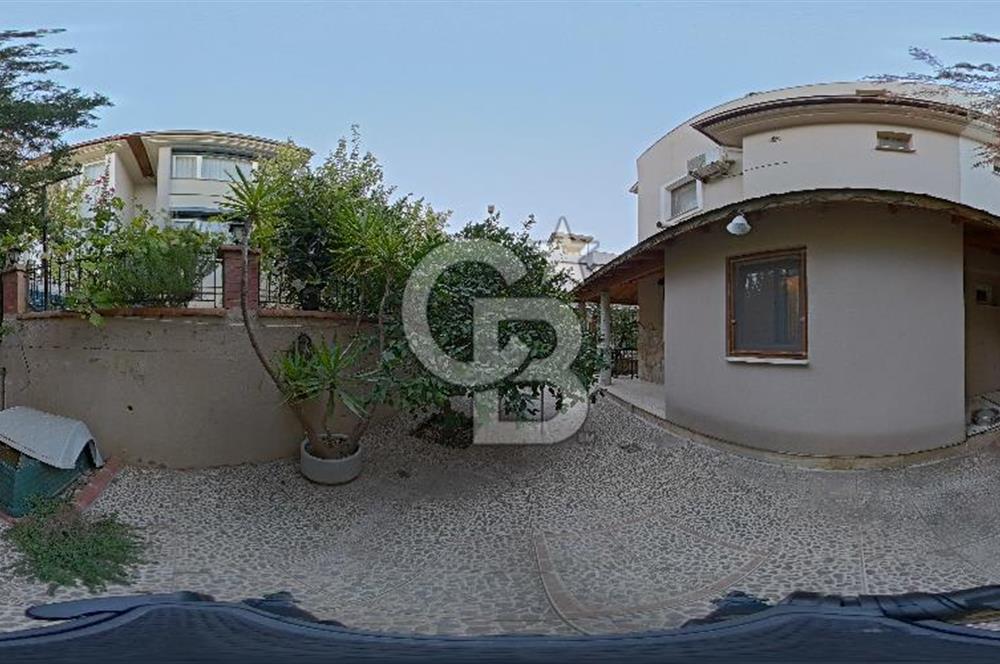 Kahramandere Bankacılar Sitesi Satılık 5+1 Bahçeli Villa