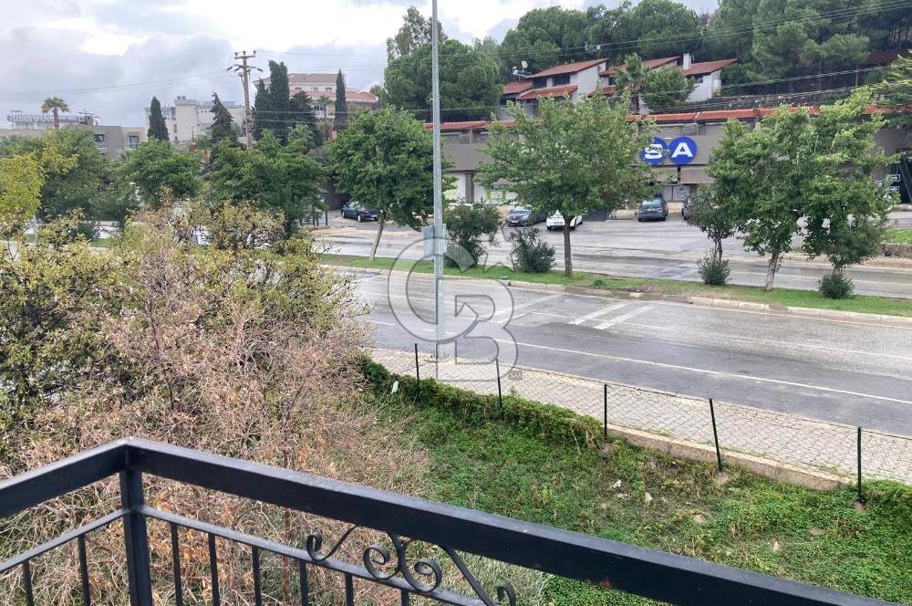C.B SMYRNA DAN ÇEŞME MUSALLA DA 3+1 SATILIK DAİRE