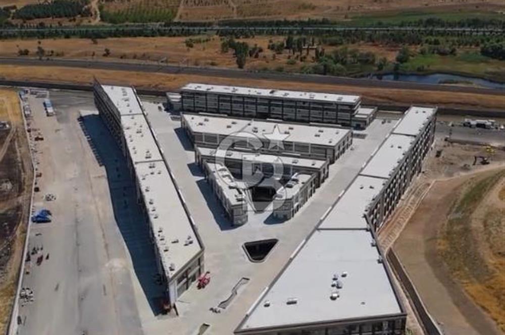 MEGA ŞAŞMAZ'da Kiralık Dükkan