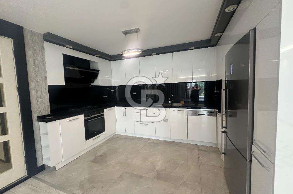 GÖLBAŞI TULUMTAŞ ELİTLER SİTESİNDE 5+2 SATILIK VİLLA