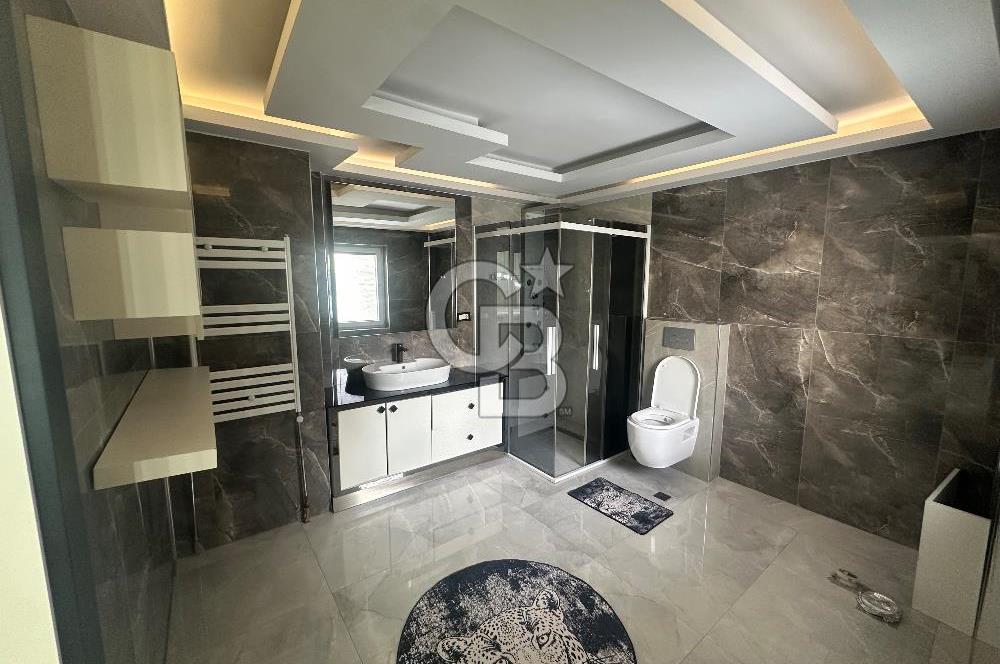 GÖLBAŞI TULUMTAŞ ELİTLER SİTESİNDE 5+2 SATILIK VİLLA