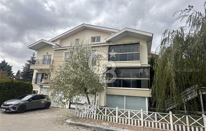 GÖLBAŞI TULUMTAŞ ELİTLER SİTESİNDE 5+2 SATILIK VİLLA