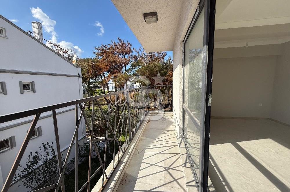 Çanakkale,Güzelyalıda Denize Yakın Doğayla İçiçe İkiz  4+1 Villa