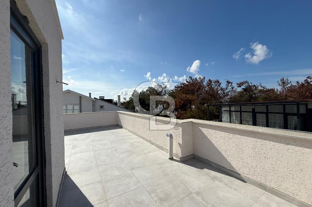 Çanakkale,Güzelyalıda Denize Yakın Doğayla İçiçe İkiz  4+1 Villa