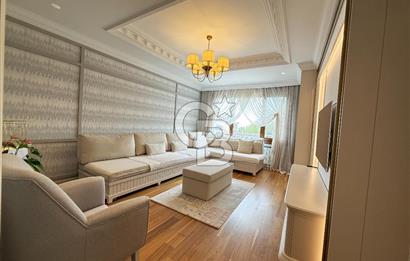 FLORYA'DA DENİZ MANZARALI LÜX DEKORASYONLU GENİŞ DAİRE