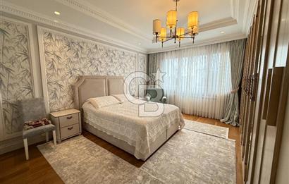 FLORYA'DA DENİZ MANZARALI LÜX DEKORASYONLU GENİŞ DAİRE