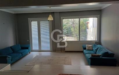 Geniş ferah bahçeli satılık villa