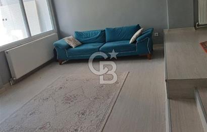 Geniş ferah bahçeli satılık villa