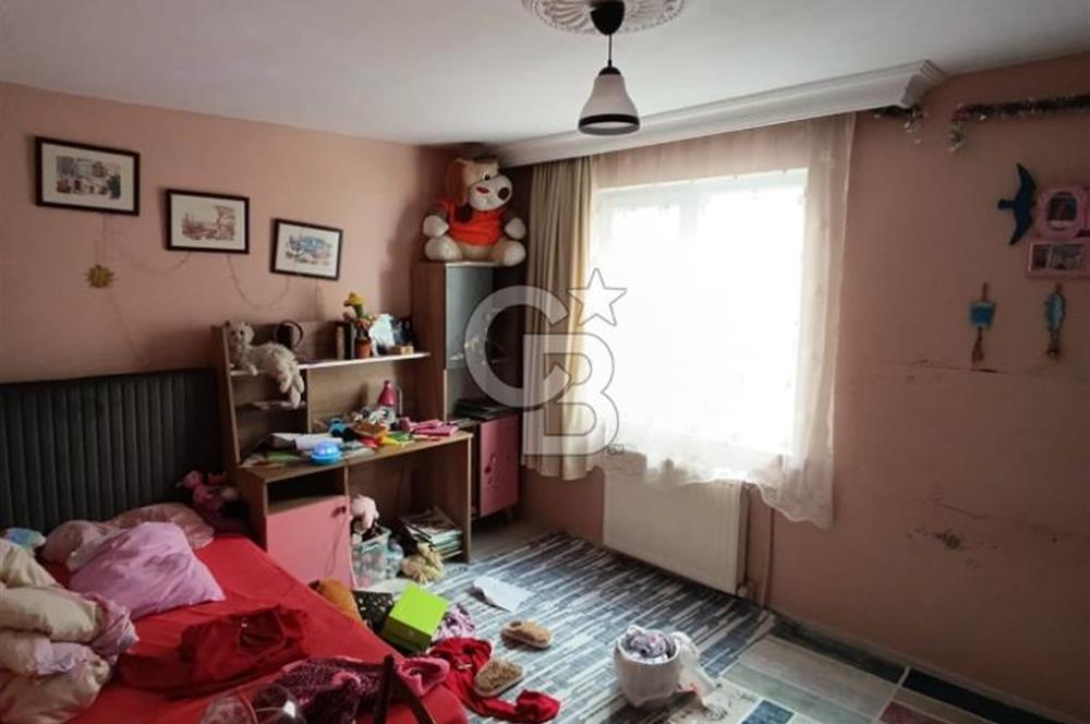 BİRLİK MAHALLESİNDE BAHÇELİ BAKIMLI FERAH 3+1 DAİRE