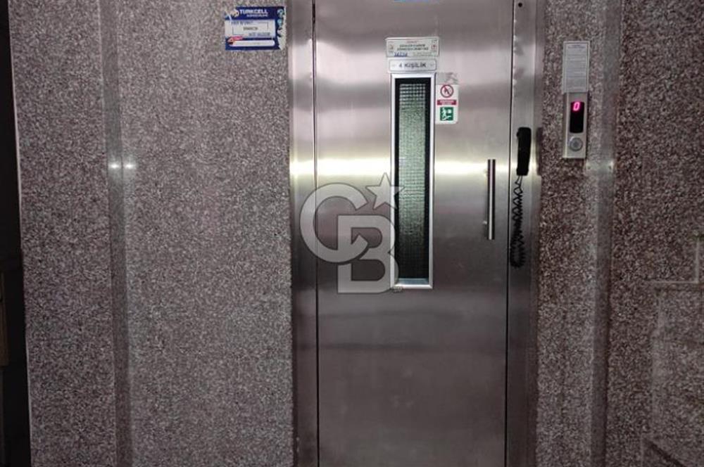 AYDINLAR MAHALLESİ MUHTEŞEM KONUM AÇIK OTOPARKLI
