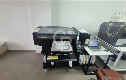 İZMİT TÜYSÜZLER'DE FAAL DURUMDA DEVREN KİRALIK BASKI ATÖLYESİ