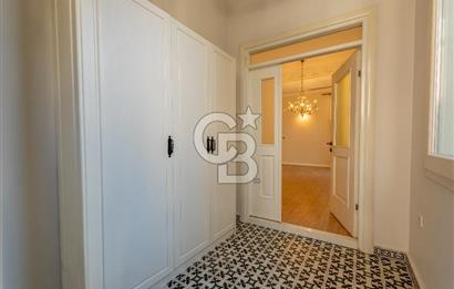 İzmir Konak Güzelyalı Restorasyonu Bitmiş Satılık Dubleks 4+1 Ev