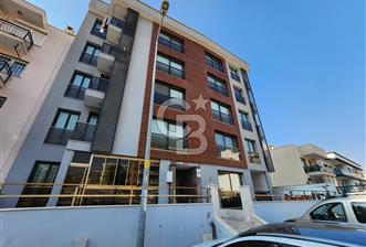 Çiğli Anadolu Caddesi Cepheli Kiralık 2+1 Daire