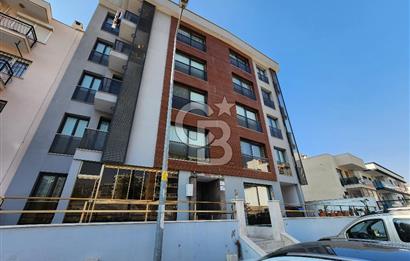 Çiğli Anadolu Caddesi Cepheli Kiralık 2+1 Daire
