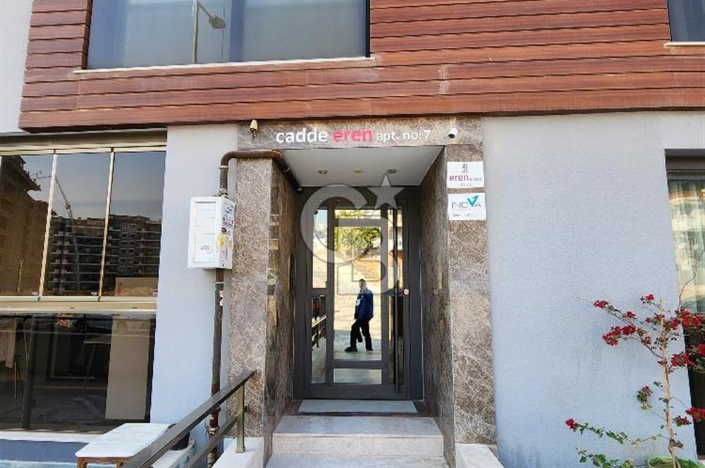 Çiğli Anadolu Caddesi Cepheli Kiralık 2+1 Daire