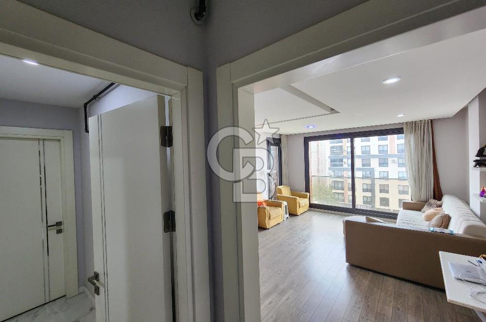 Çiğli Anadolu Caddesi Cepheli Kiralık 2+1 Daire