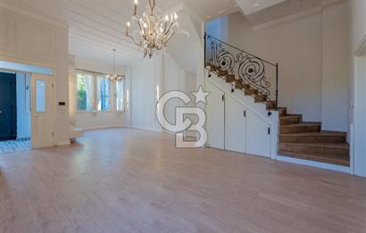 İzmir Konak Güzelyalı Restorasyonu Bitmiş Satılık Dubleks 4+1 Ev