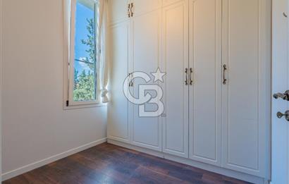 İzmir Konak Güzelyalı Restorasyonu Bitmiş Satılık Dubleks 4+1 Ev