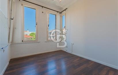 İzmir Konak Güzelyalı Restorasyonu Bitmiş Satılık Dubleks 4+1 Ev