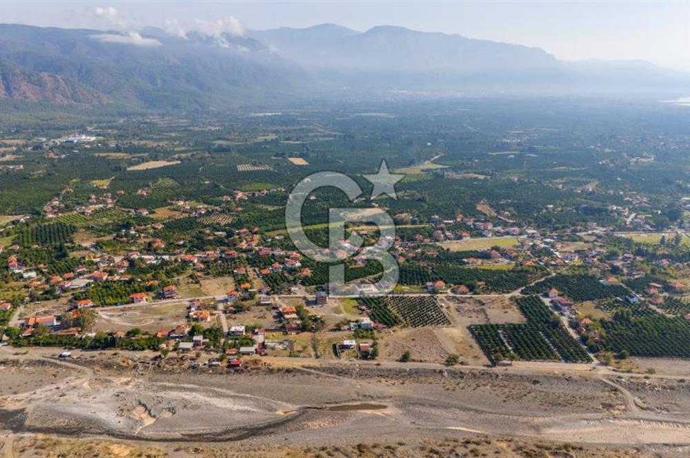 CB MARİNA'DAN DÖĞÜŞBELEN'DE NEHİR VE ORMAN MANZARALI SATILIK EV